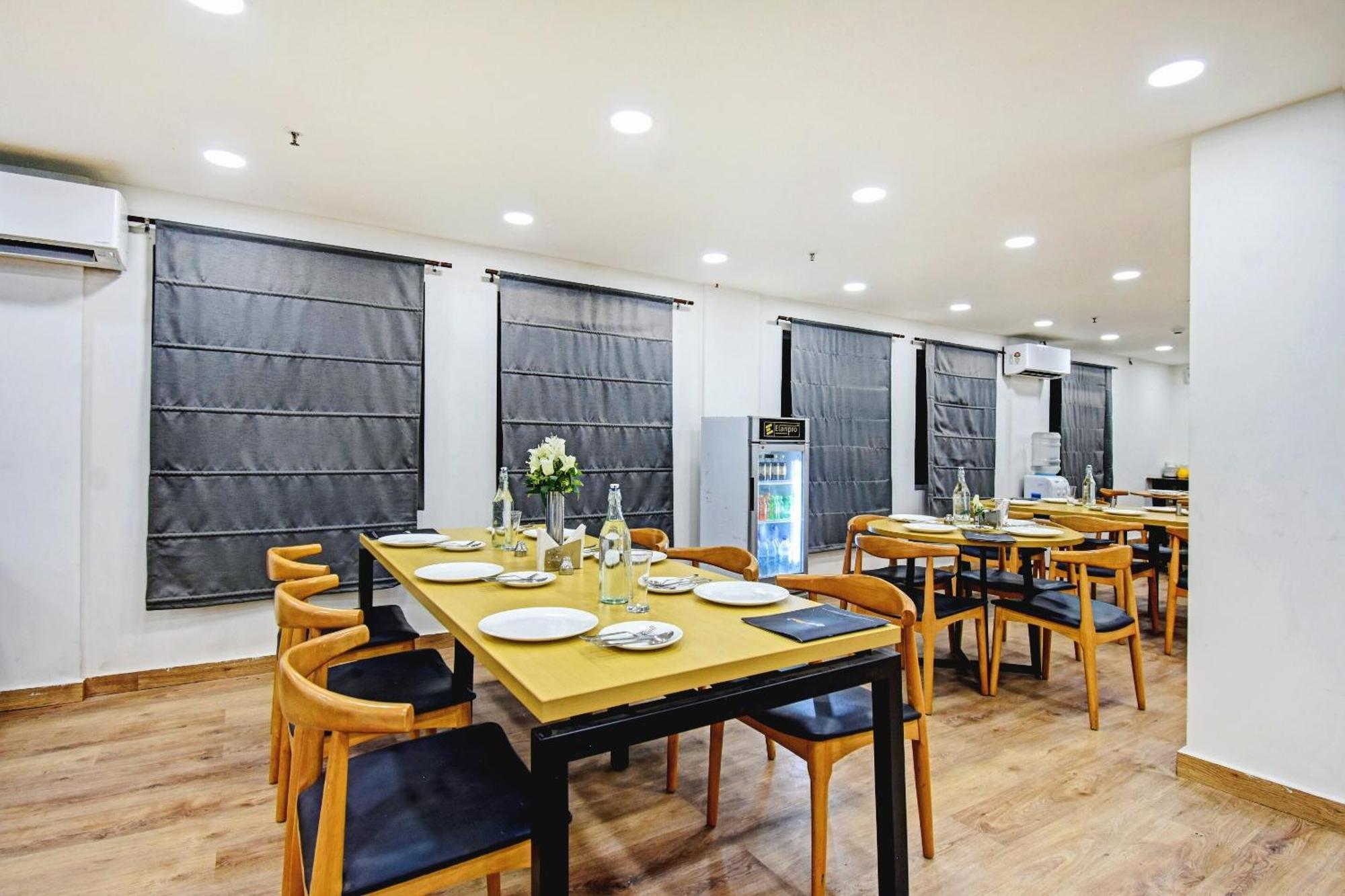 מלון Garui Super Townhouse The Royal Retreat מראה חיצוני תמונה