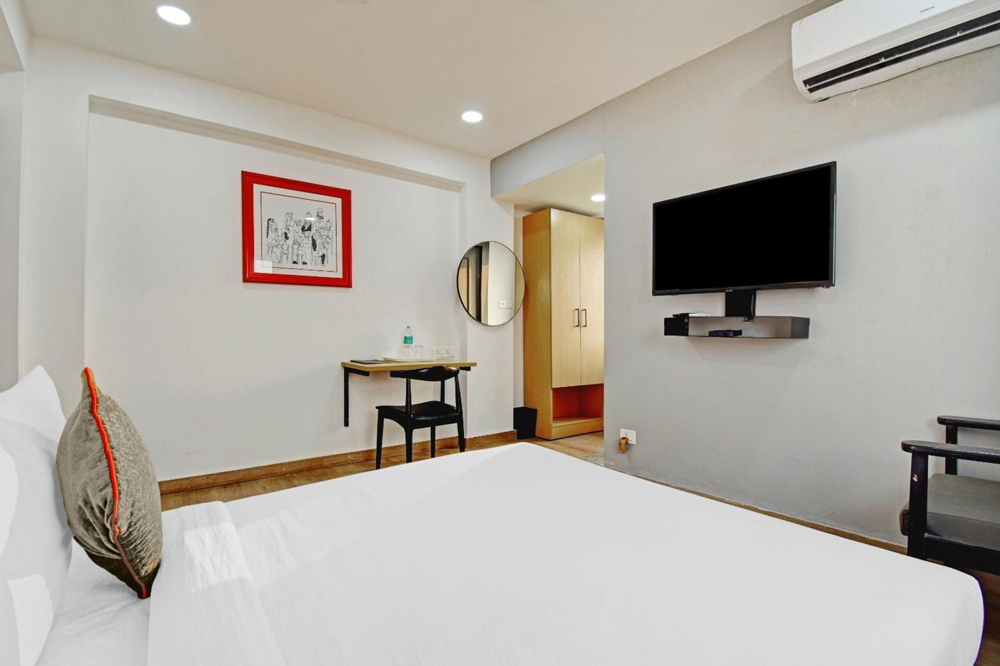 מלון Garui Super Townhouse The Royal Retreat מראה חיצוני תמונה